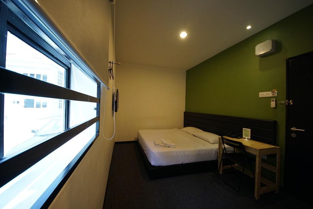איפוה Tulip Hotel מראה חיצוני תמונה